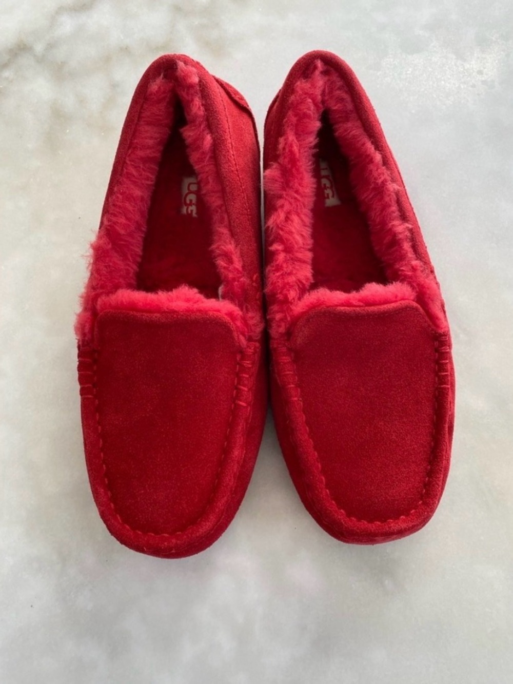 New! UGG Women's Ansley Slipper size 9 red